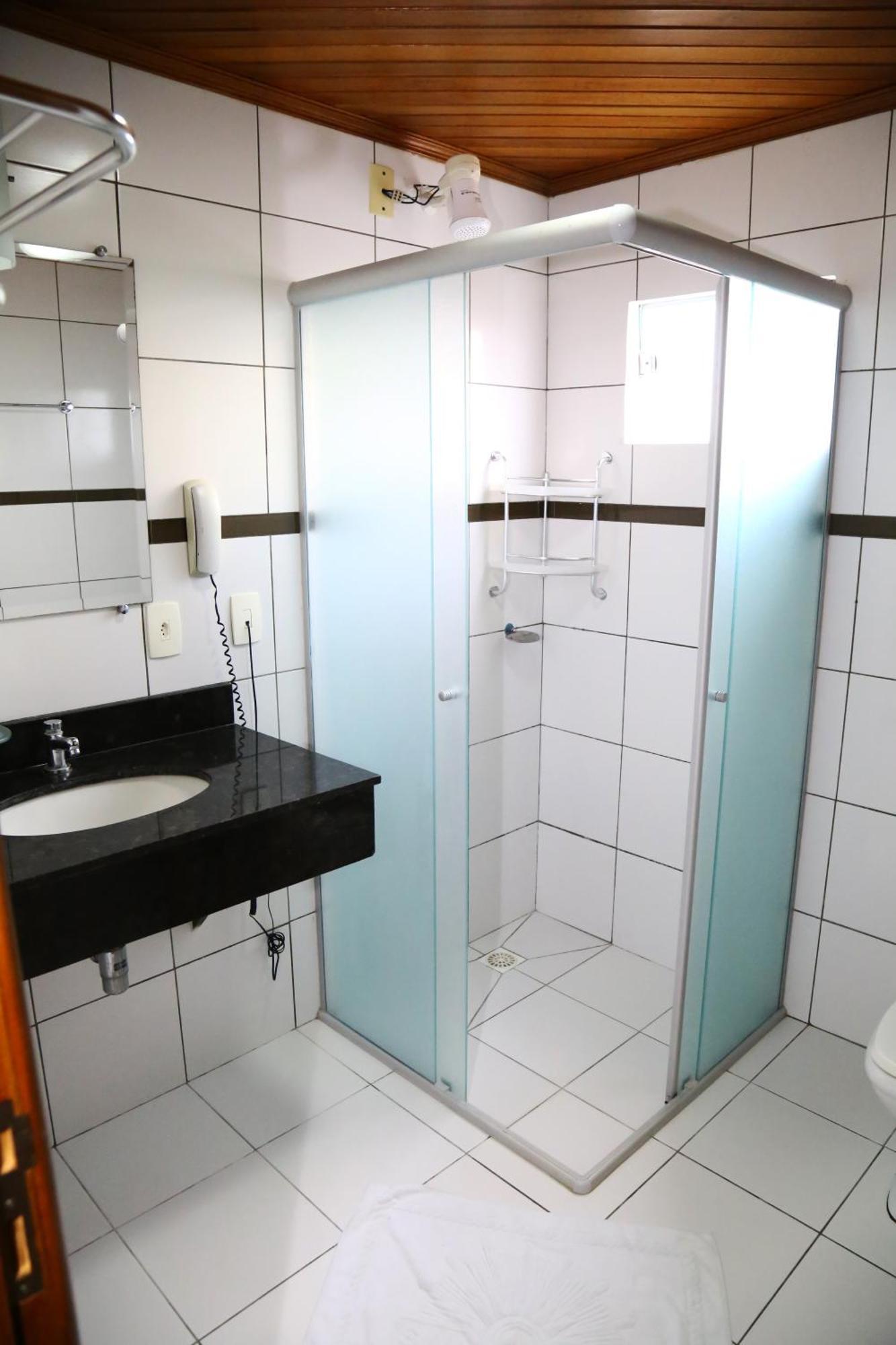 Swamy Hotel Cruzeiro do Sul  Luaran gambar