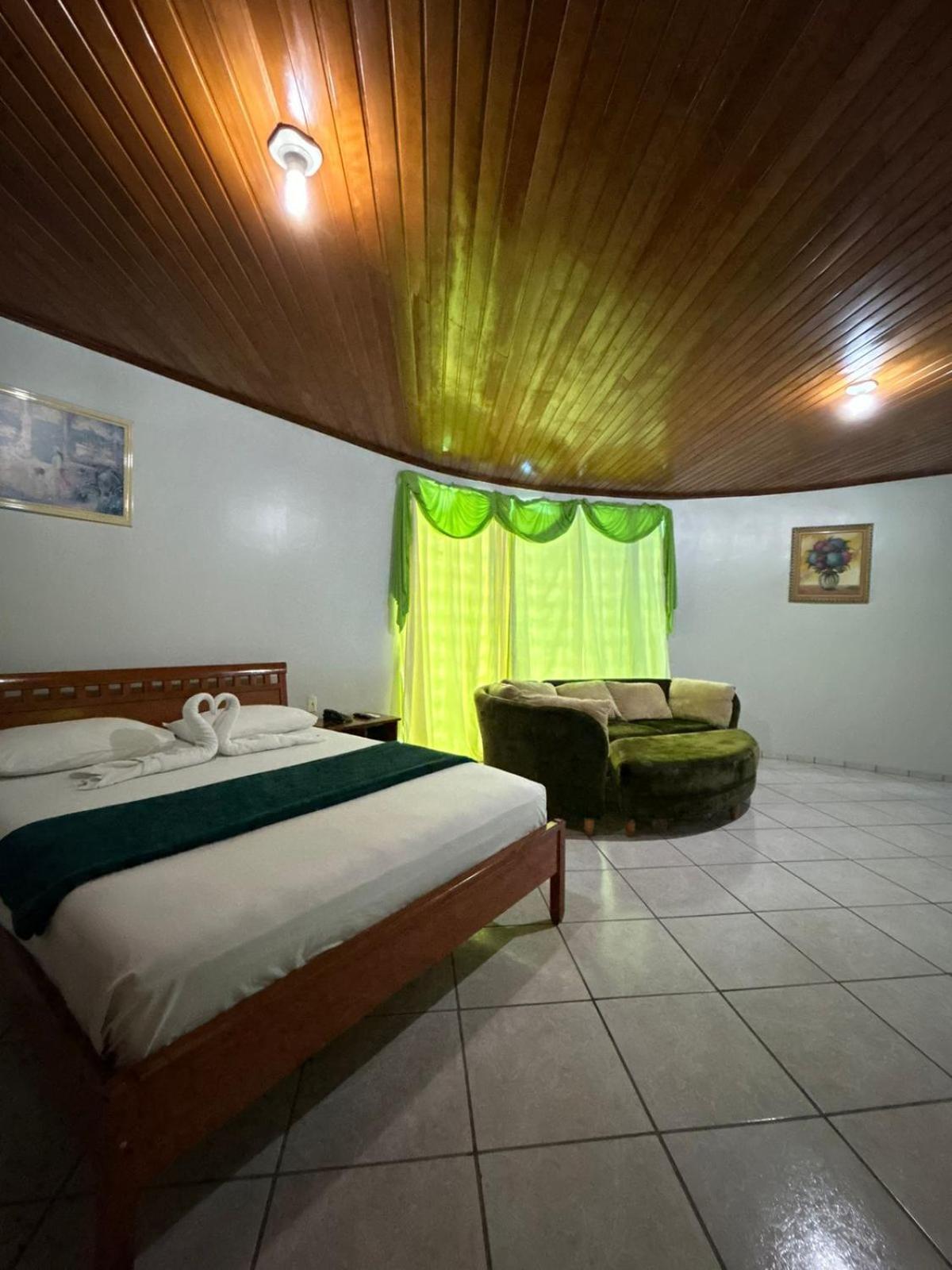 Swamy Hotel Cruzeiro do Sul  Bilik gambar